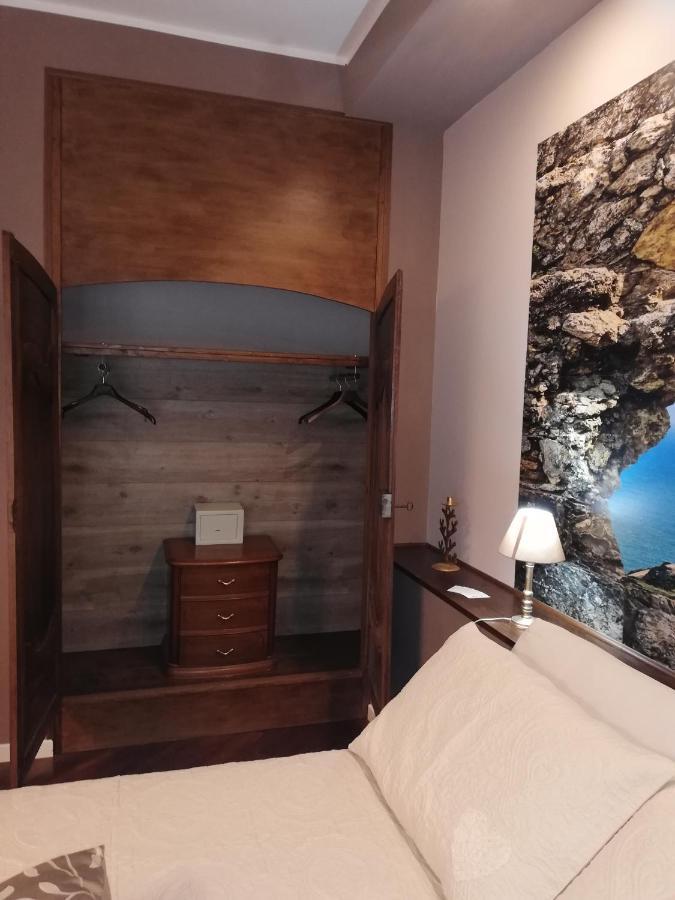 La Casa Di Adele Cagliari B&B المظهر الخارجي الصورة